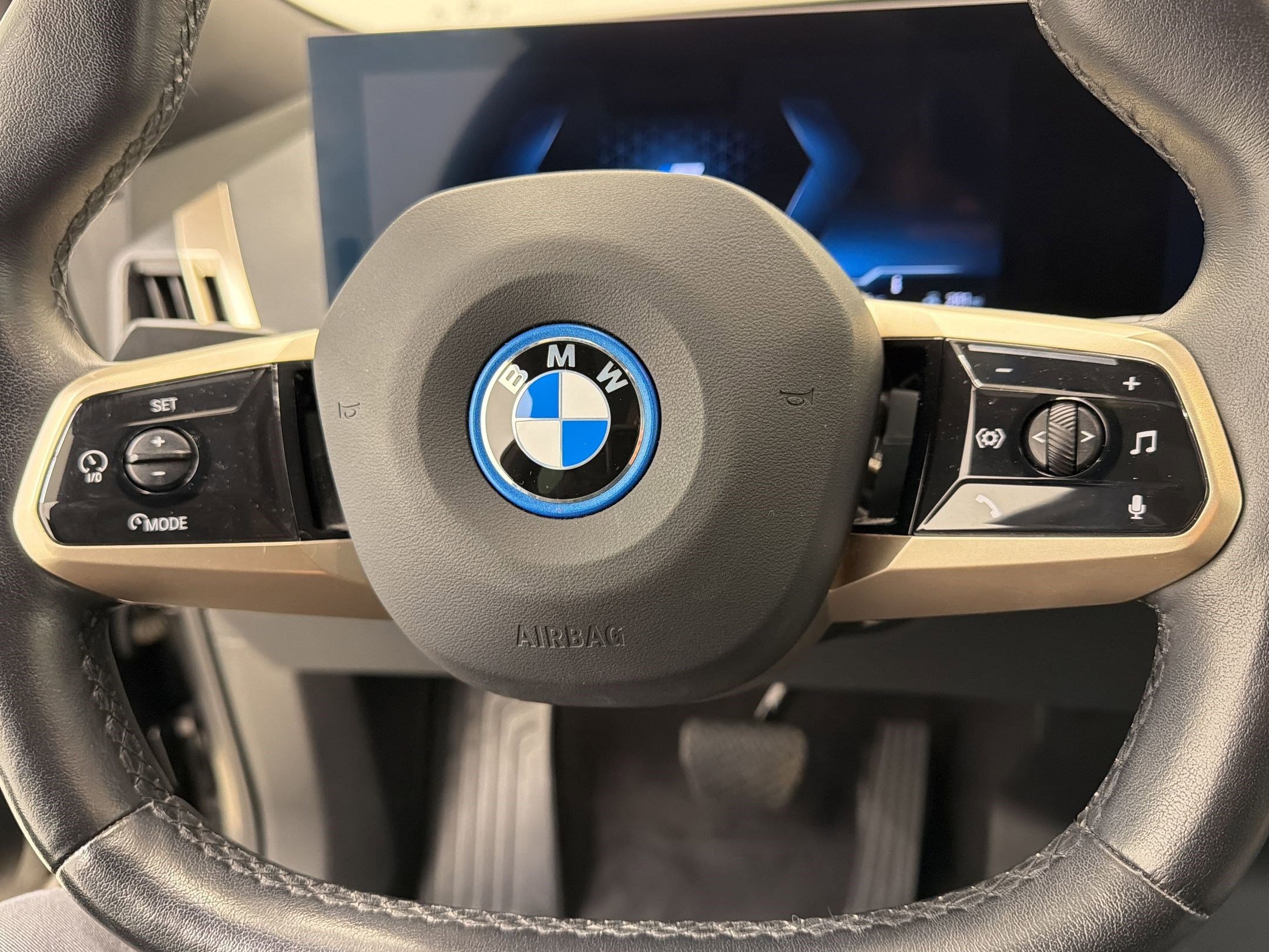 Certified 2023 BMW iX M60 w/ Executive Package image 16