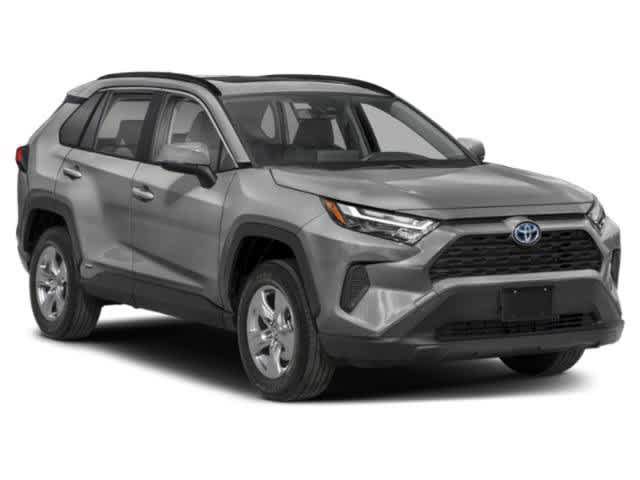 Used 2022 Toyota RAV4 XLE AWD/4WD image 6