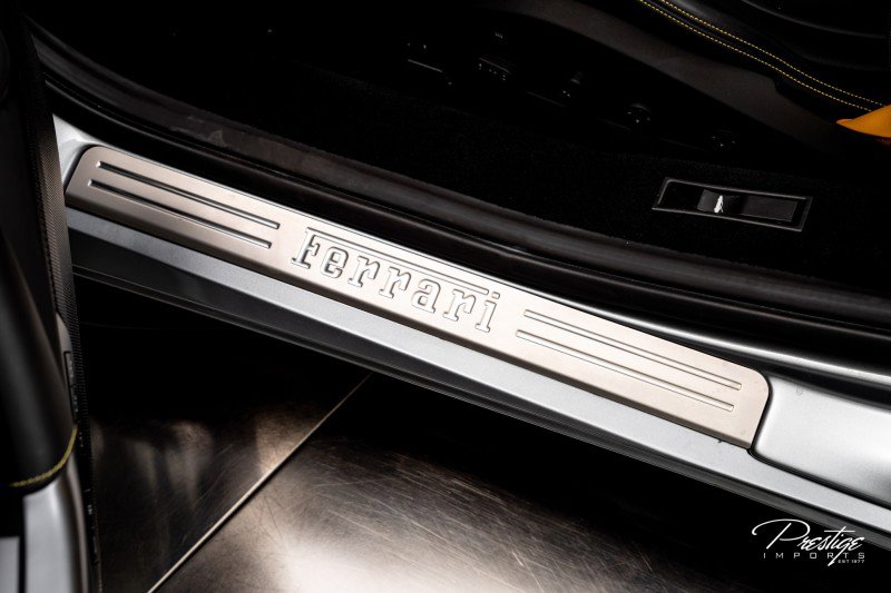 Used 2022 Ferrari F8 Tributo image 27