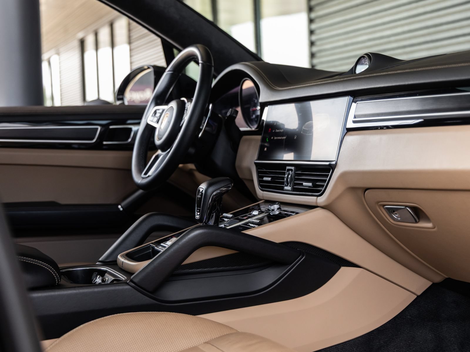 Certified 2023 Porsche Cayenne GTS AWD/4WD image 47