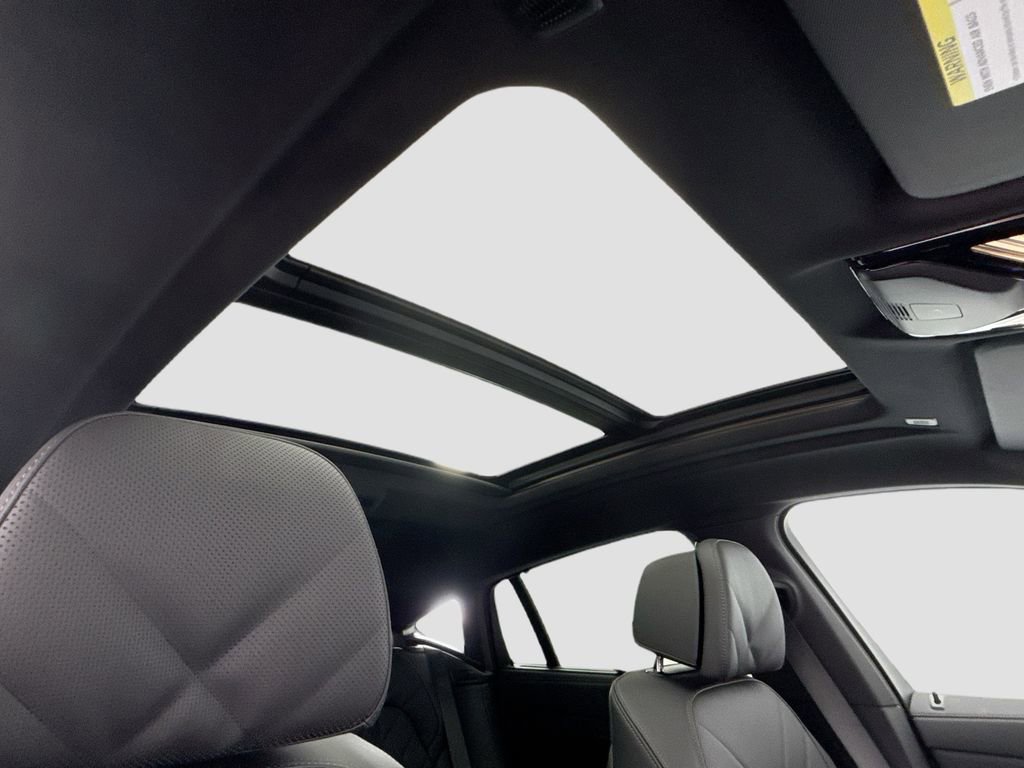 New 2026 BMW X6 M60i AWD/4WD image 18