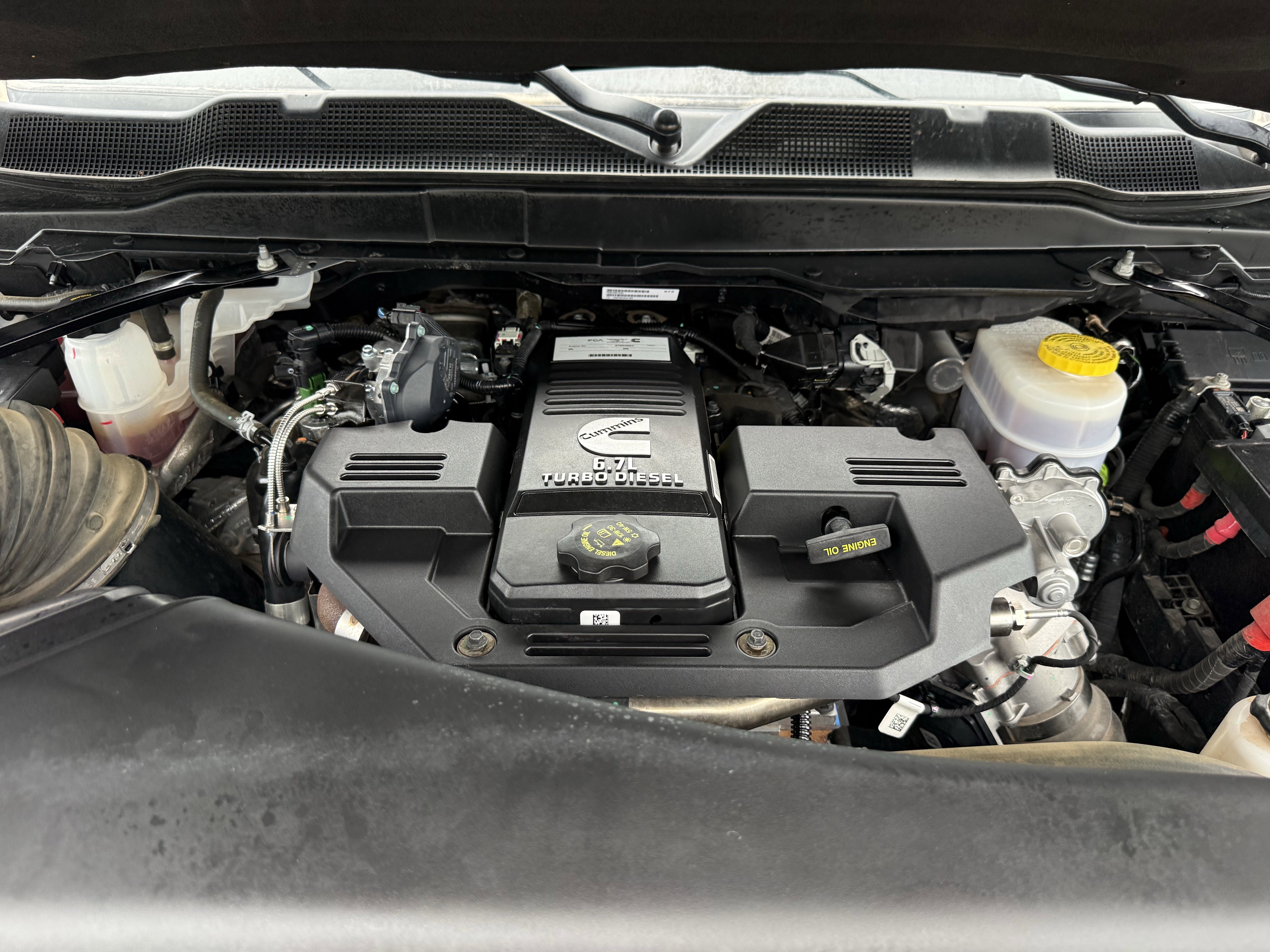 Used 2024 RAM 2500 Laramie w/ Safety Group AWD/4WD image 33