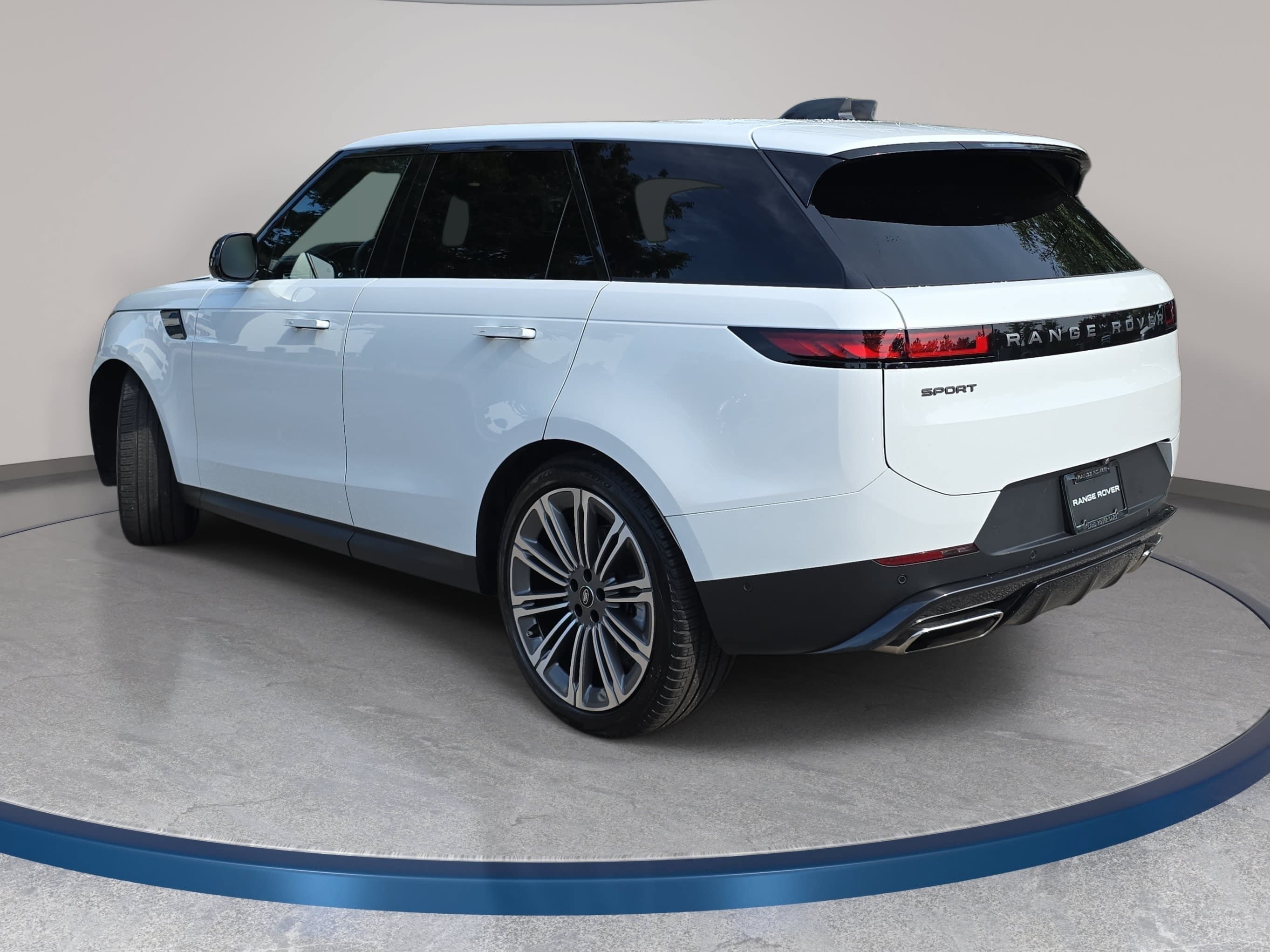 Certified 2024 Land Rover Range Rover Sport SE AWD/4WD image 7