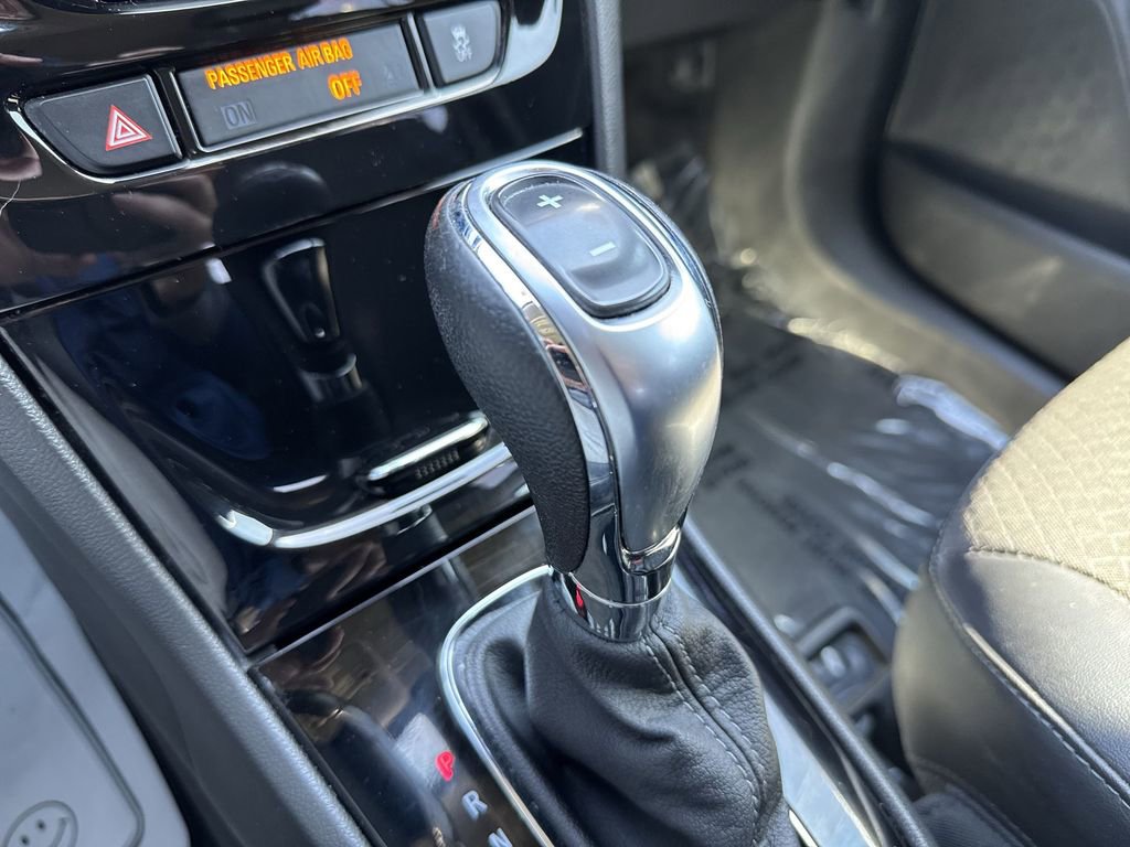 Used 2019 Buick Encore Preferred image 19