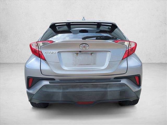 Used 2018 Toyota C-HR XLE FWD image 6