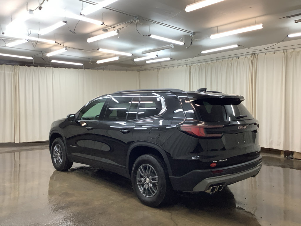 Used 2025 GMC Acadia Elevation FWD image 8
