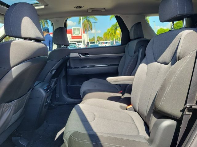 Certified 2021 Hyundai Palisade SEL w/ Cargo Package FWD image 7
