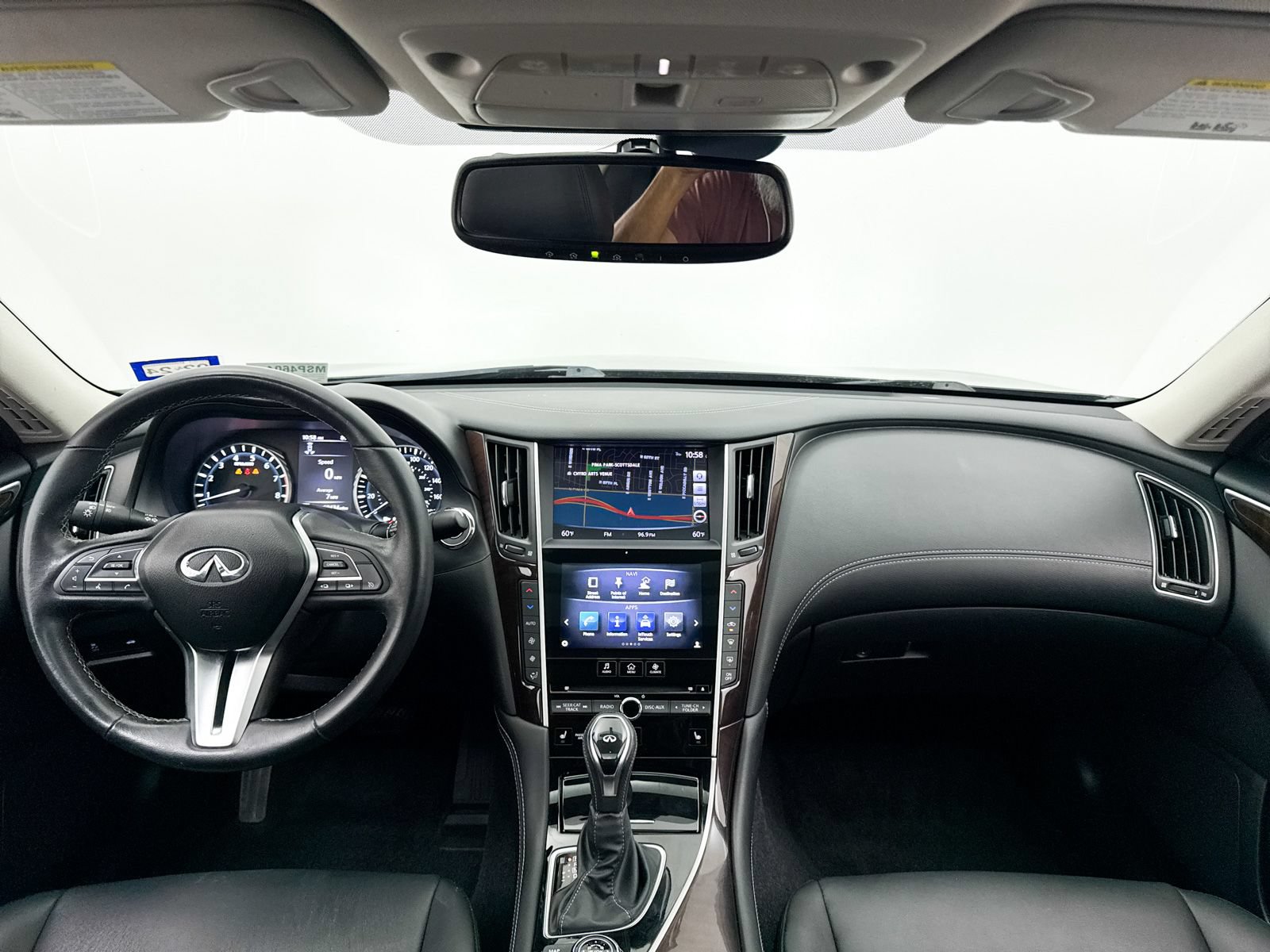 Used 2018 INFINITI Q50 Luxe w/ Essential Package (3.0T Luxe) RWD image 21