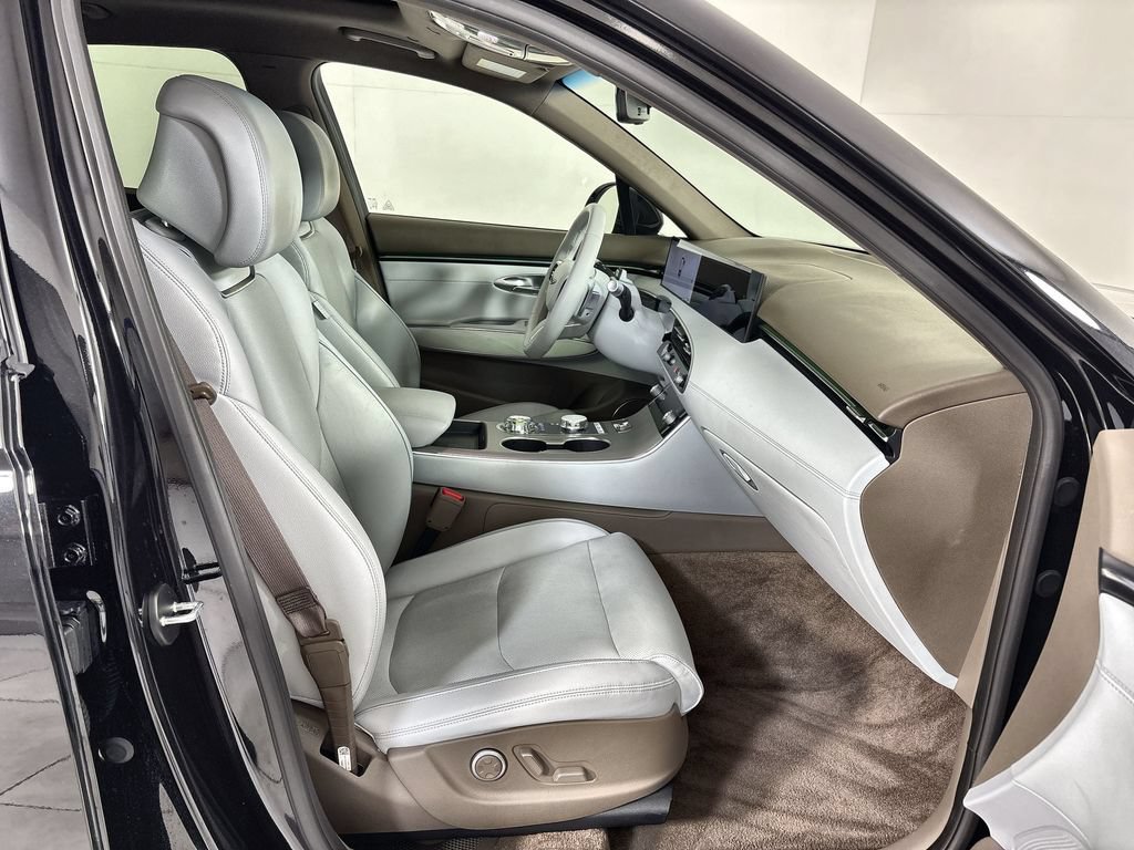 New 2026 Genesis GV70 2.5T Advanced AWD/4WD image 26