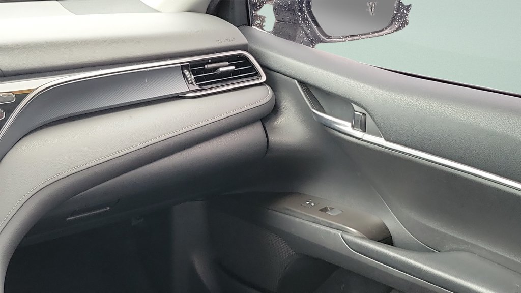 Used 2023 Toyota Camry LE FWD image 12