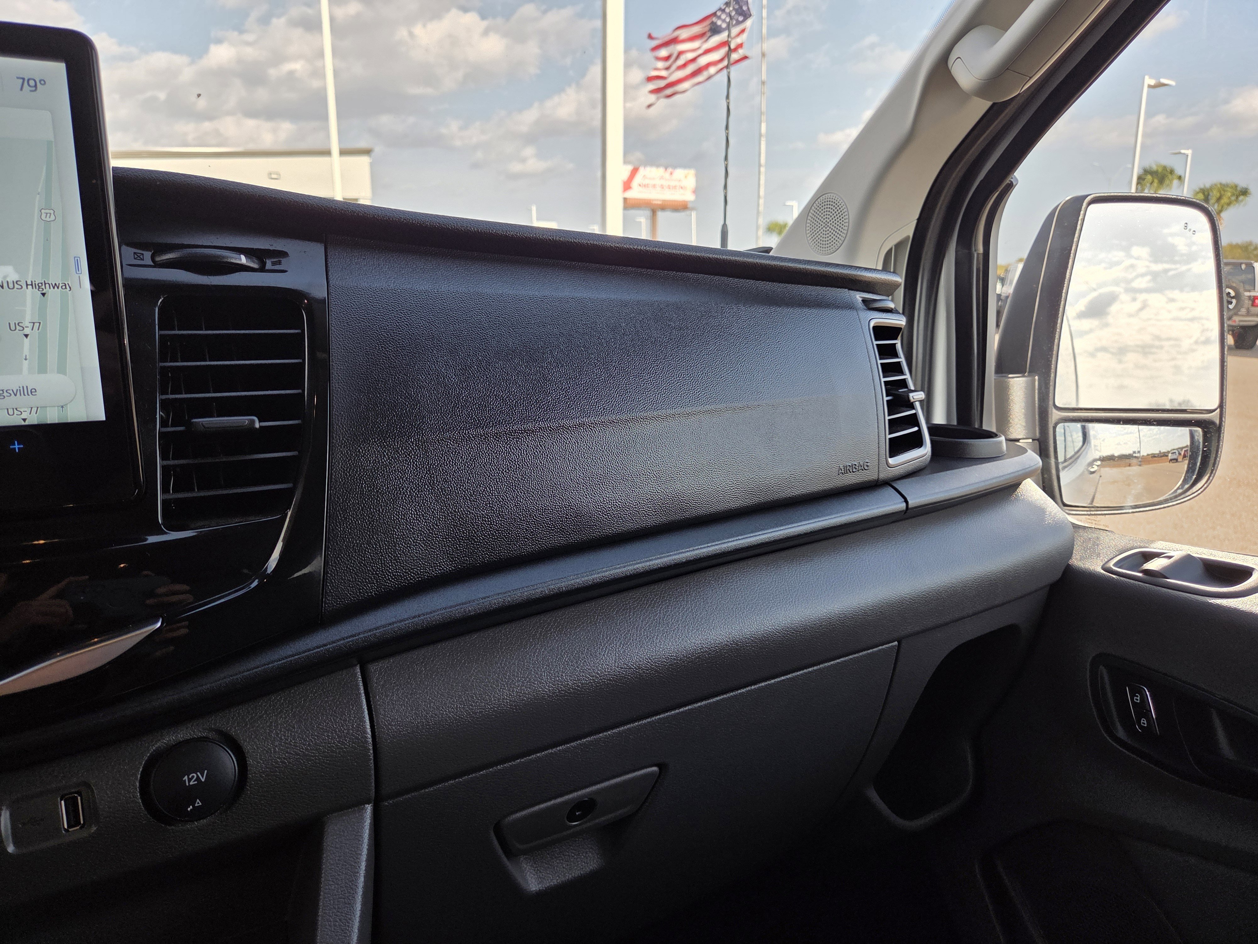 Used 2024 Ford Transit 350 XLT image 24