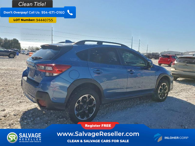 Used 2021 Subaru Crosstrek 2.0i Premium w/ Moonroof Package image 4