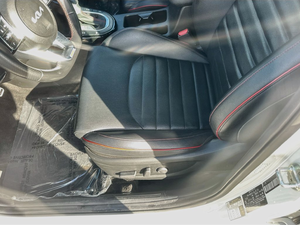 Certified 2023 Kia Forte GT w/ GT2 Package FWD image 20