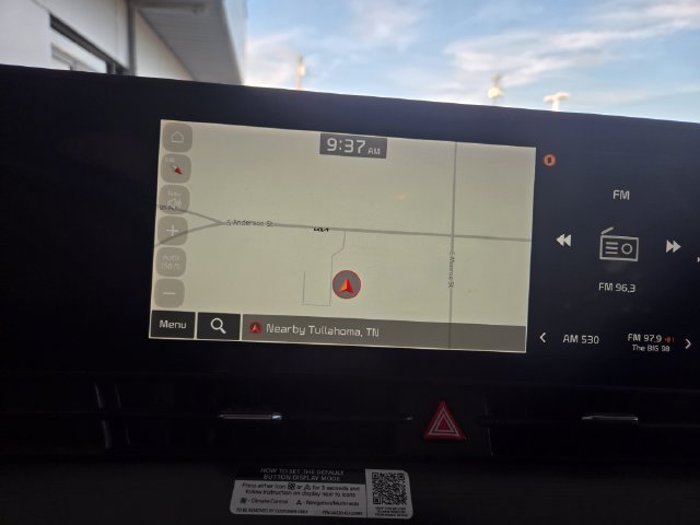 Used 2023 Kia Sportage EX FWD image 13
