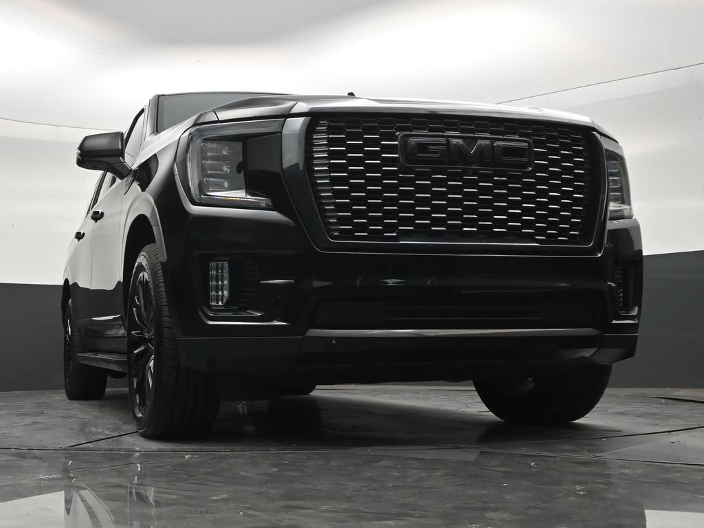 Used 2023 GMC Yukon XL Denali w/ Advanced Technology Package RWD image 26