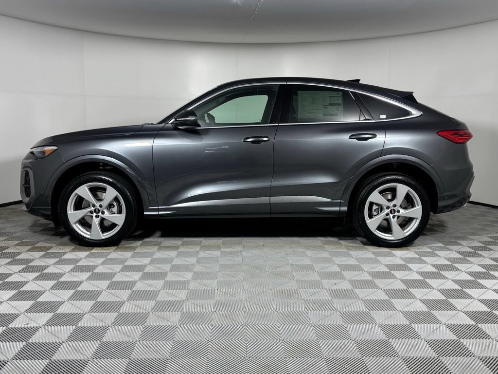 New 2026 Audi Q5 Premium Plus AWD/4WD image 4