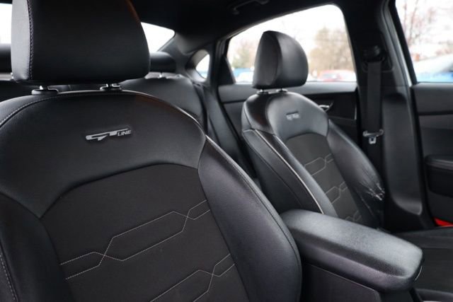 Used 2021 Kia Forte GT-Line image 36