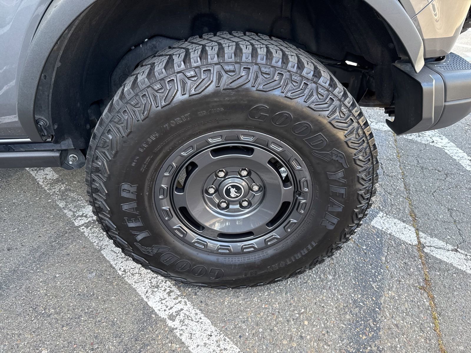 Used 2024 Ford Bronco Black Diamond image 17