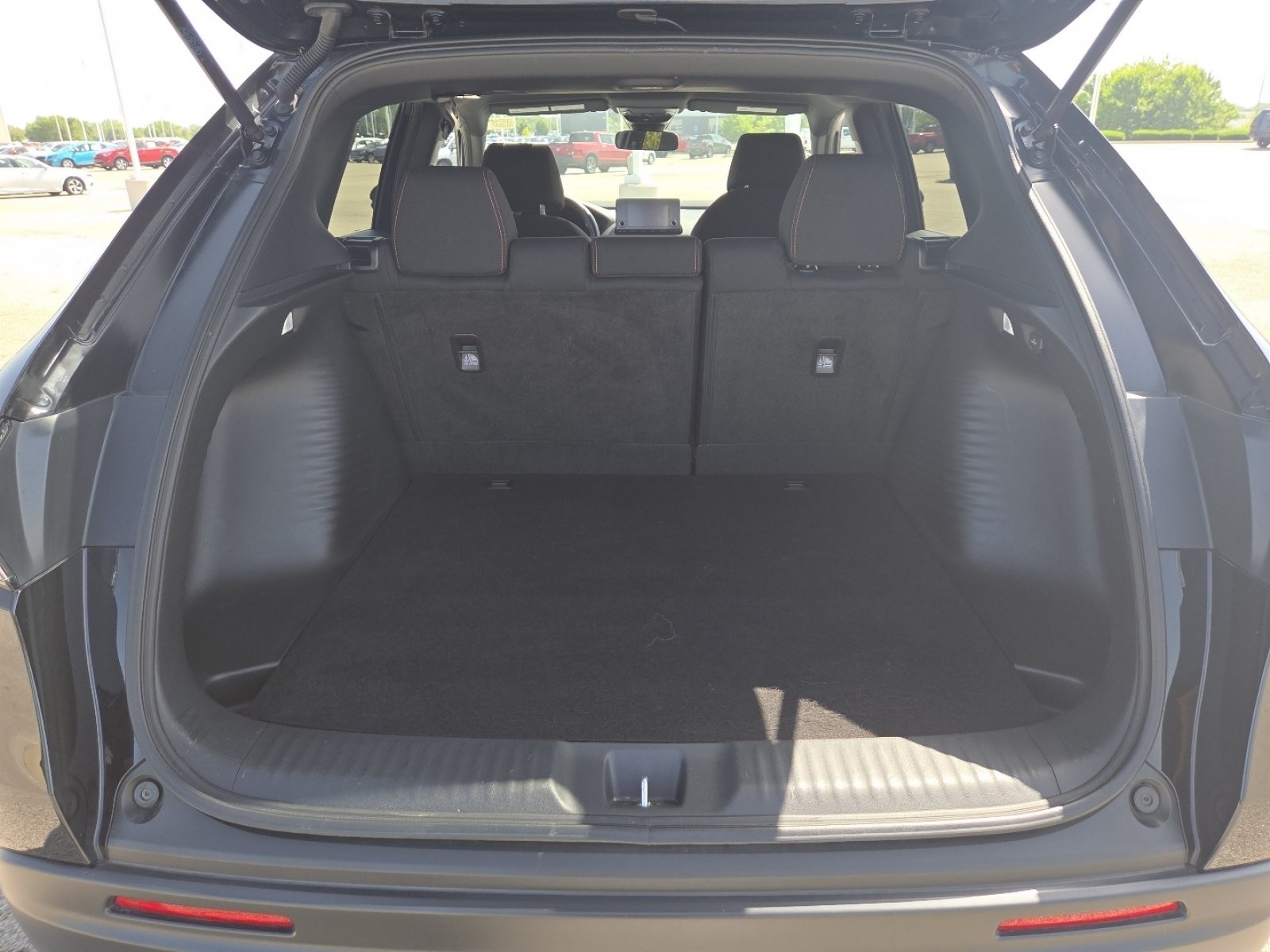 Used 2025 Honda HR-V Sport image 21