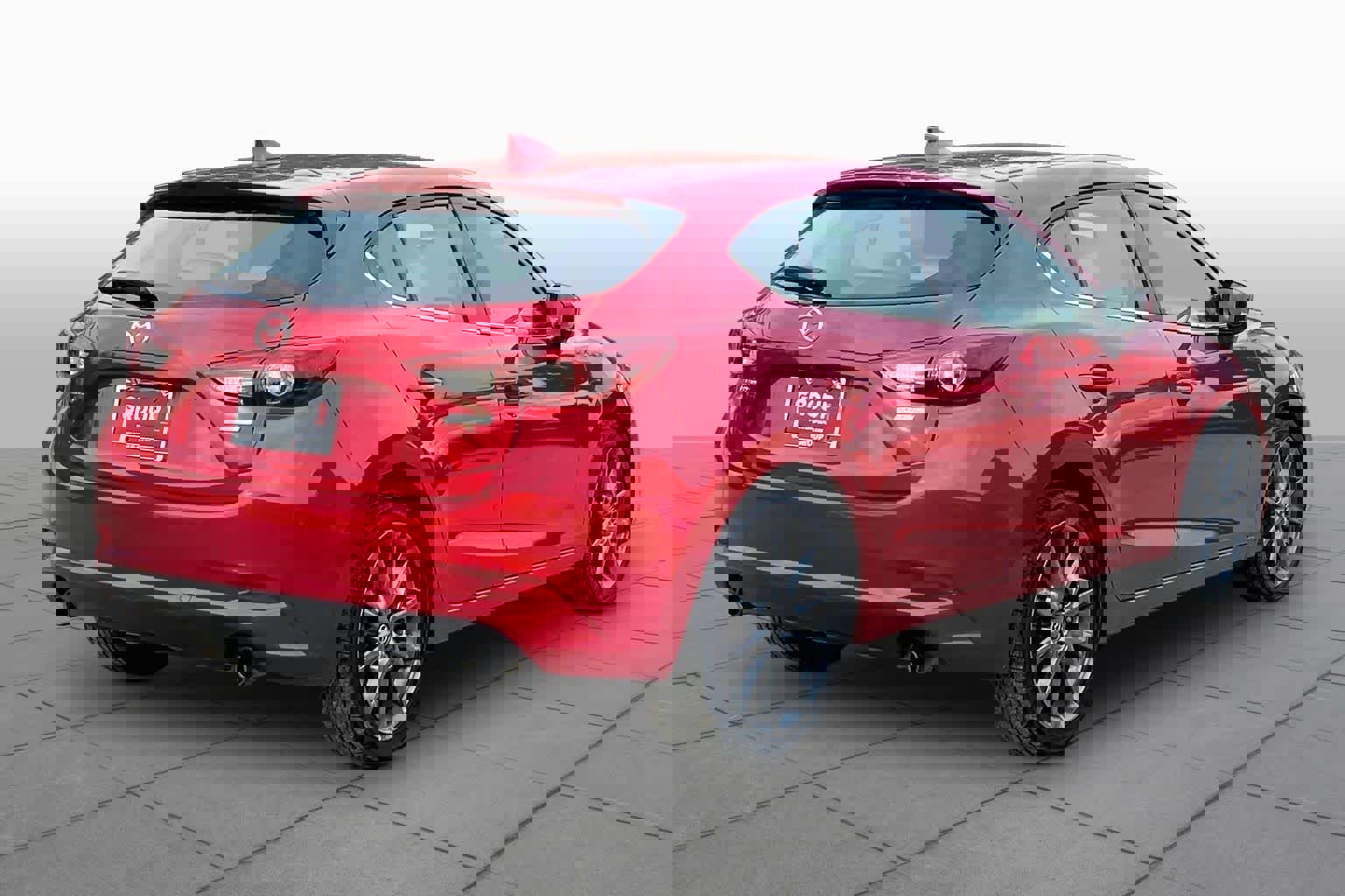 Used 2018 MAZDA MAZDA3 Grand Touring w/ Premium Equipment Package FWD image 13