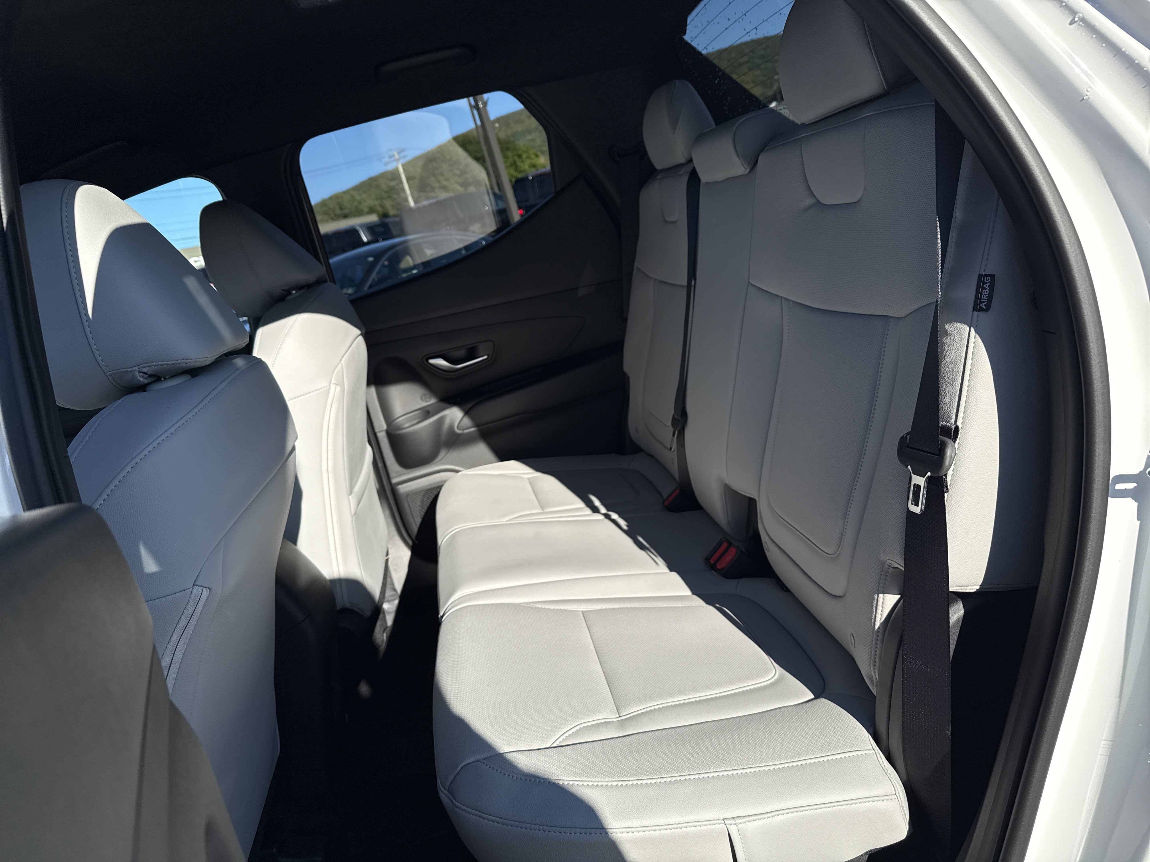 New 2027 Hyundai Santa Cruz SE AWD/4WD image 16