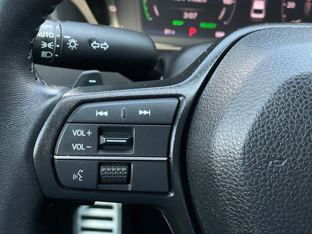 Used 2023 Honda Accord Sport image 15