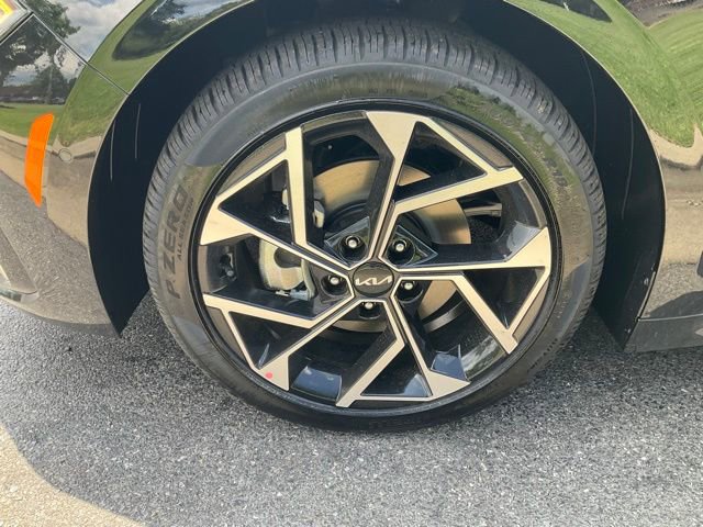 New 2025 Kia K5 EX image 8
