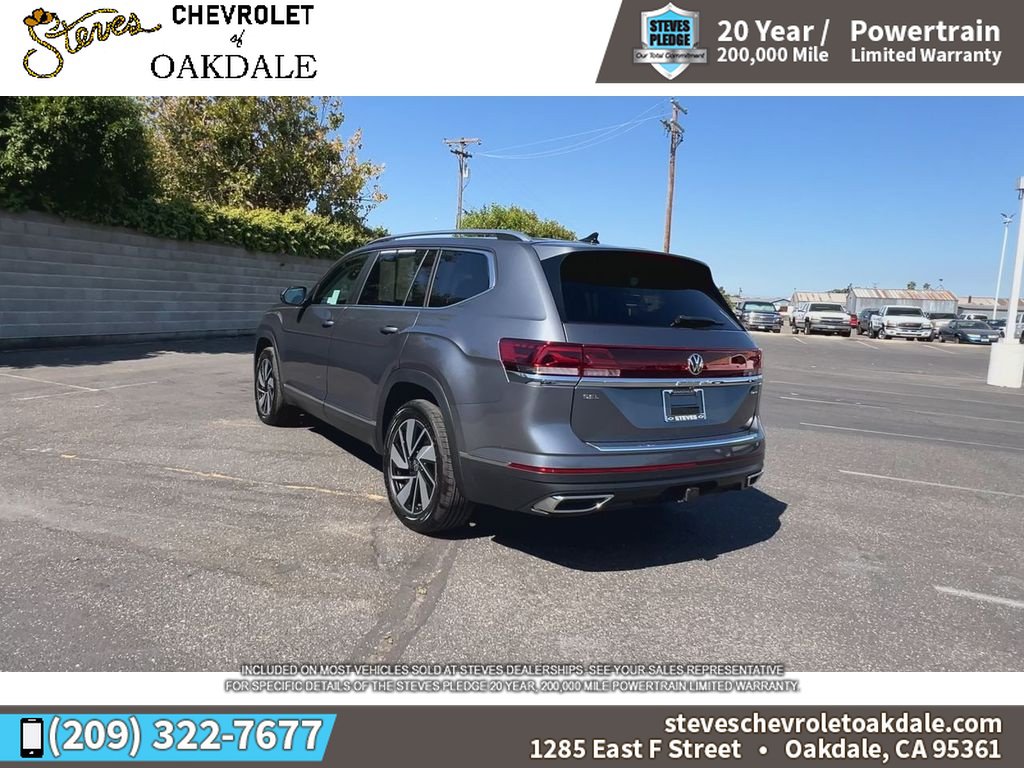 Used 2024 Volkswagen Atlas SEL AWD/4WD image 9