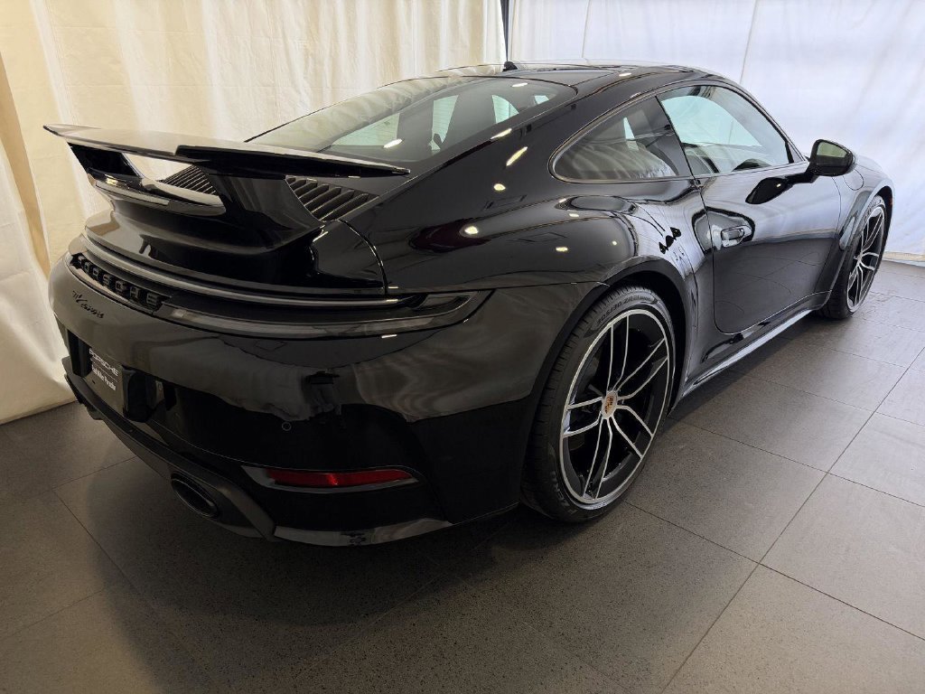 New 2026 Porsche 911 Carrera RWD image 9