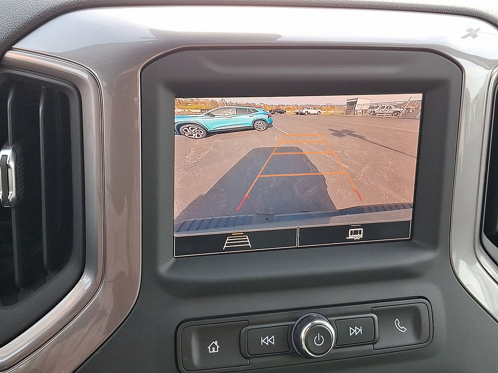 Certified 2024 Chevrolet Silverado 3500 W/T image 17