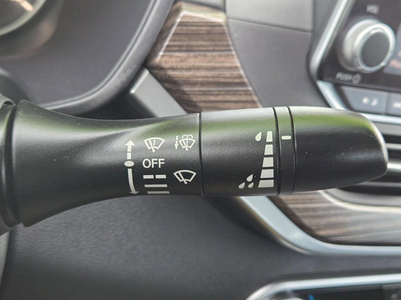 Used 2022 Nissan Altima 2.5 Platinum AWD/4WD image 43