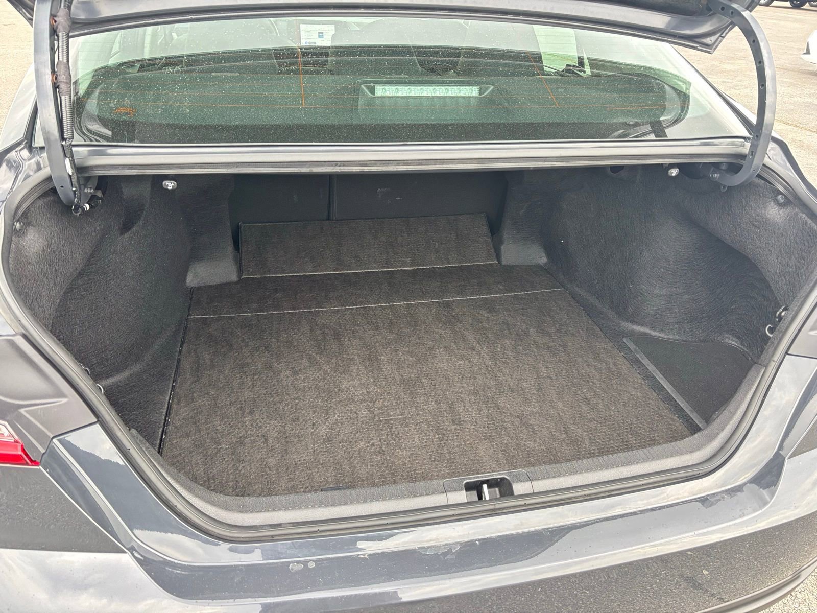 Used 2025 Toyota Camry LE FWD image 20