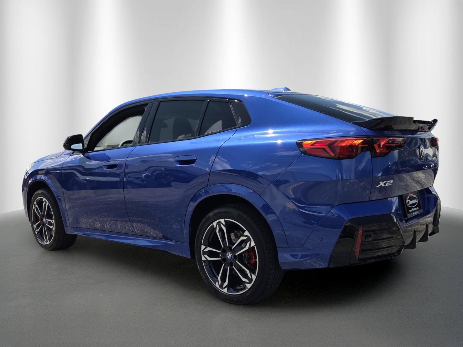 New 2026 BMW X2 xDrive28i w/ Technology Package AWD/4WD image 5