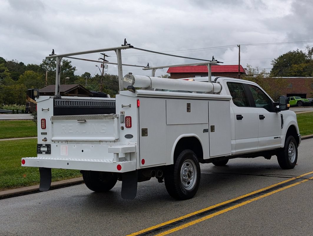 Used 2019 Ford F250 XL w/ Power Equipment Group AWD/4WD image 6