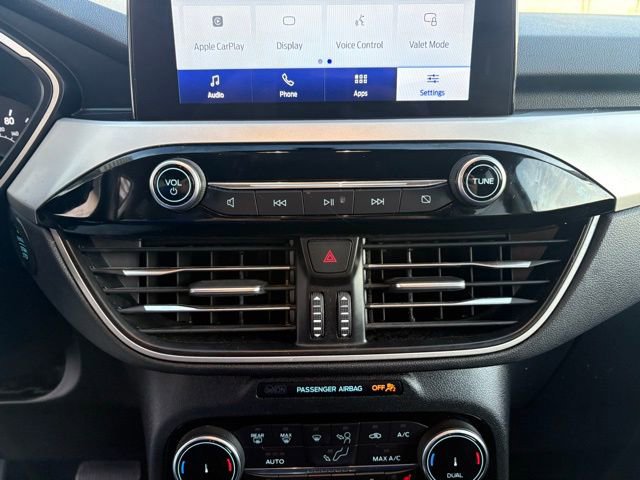 Used 2022 Ford Escape SEL image 19