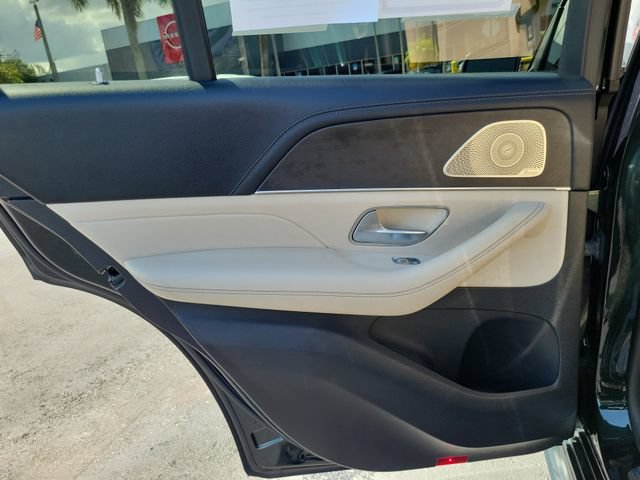 Used 2021 Mercedes-Benz GLE 580 4MATIC image 11
