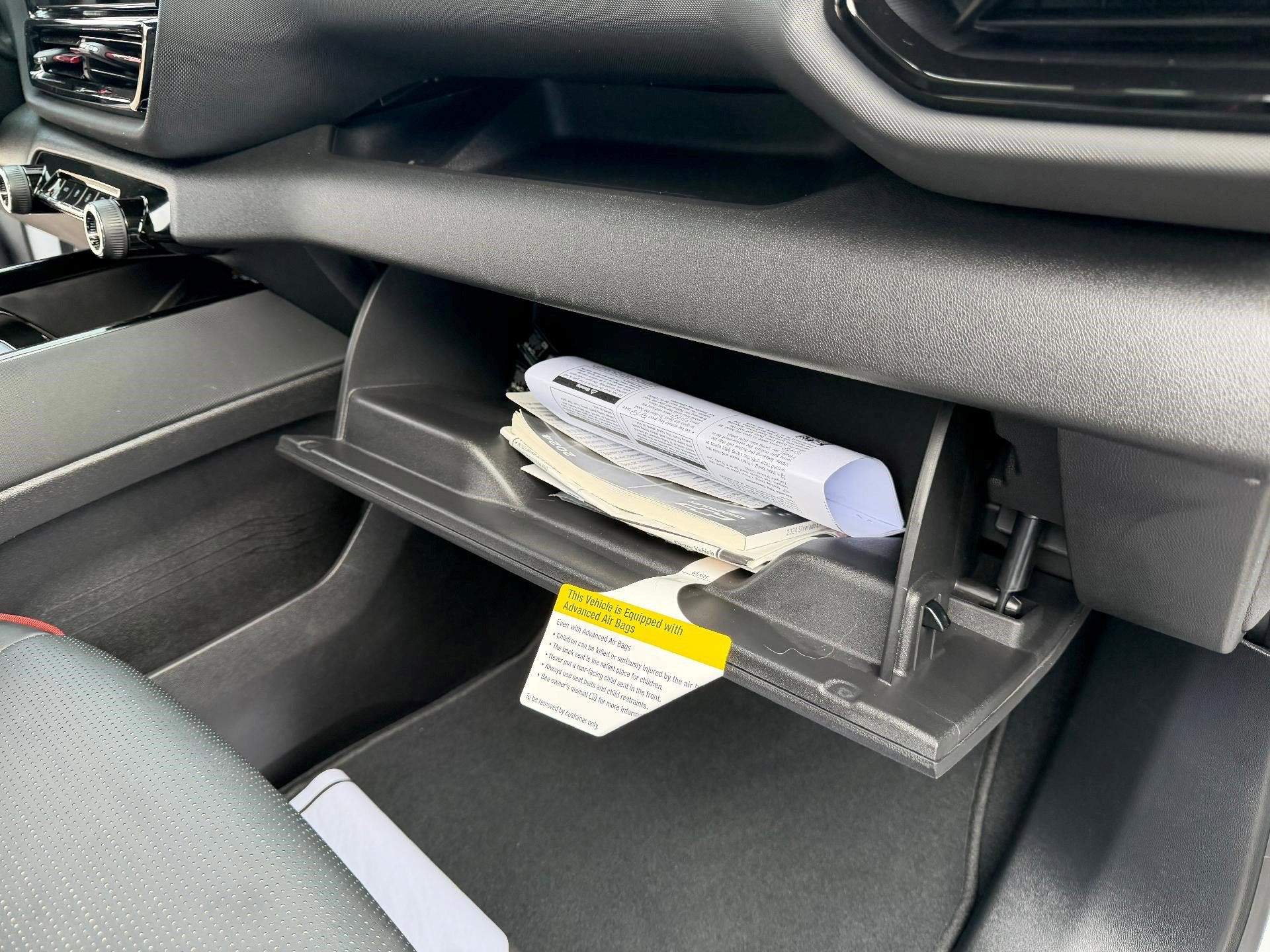 Certified 2024 Chevrolet Silverado EV RST image 30