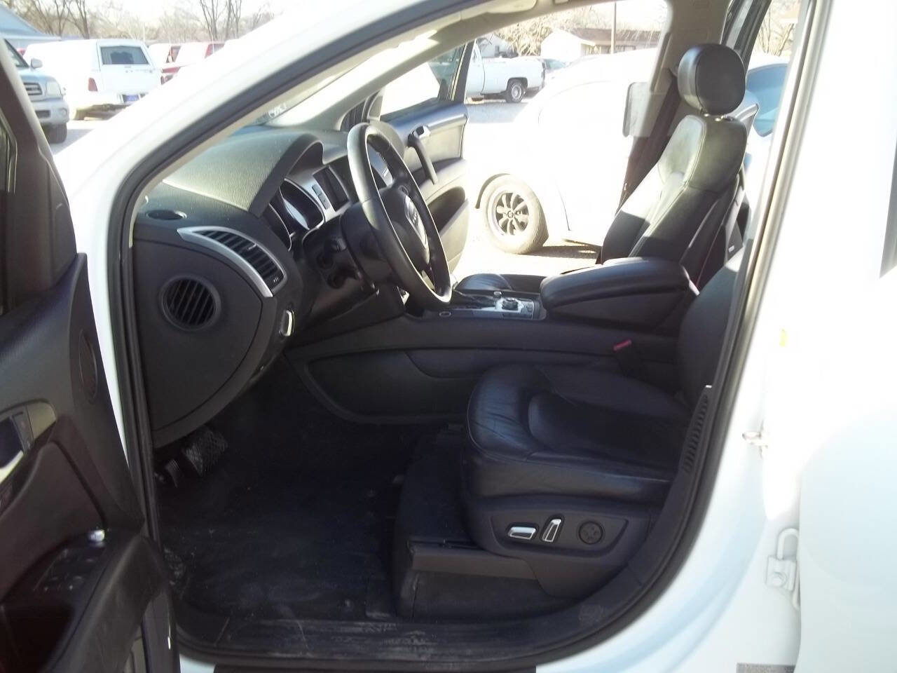 Used 2010 Audi Q7 TDI Premium Plus AWD/4WD image 7