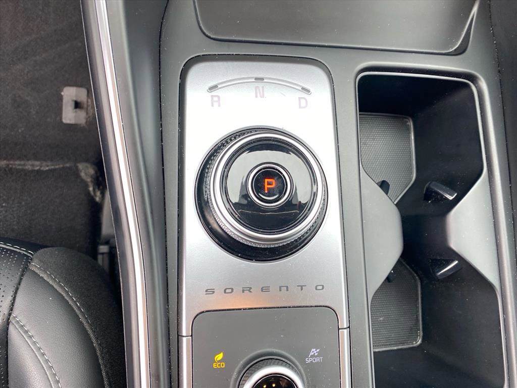 Certified 2023 Kia Sorento EX AWD/4WD image 13
