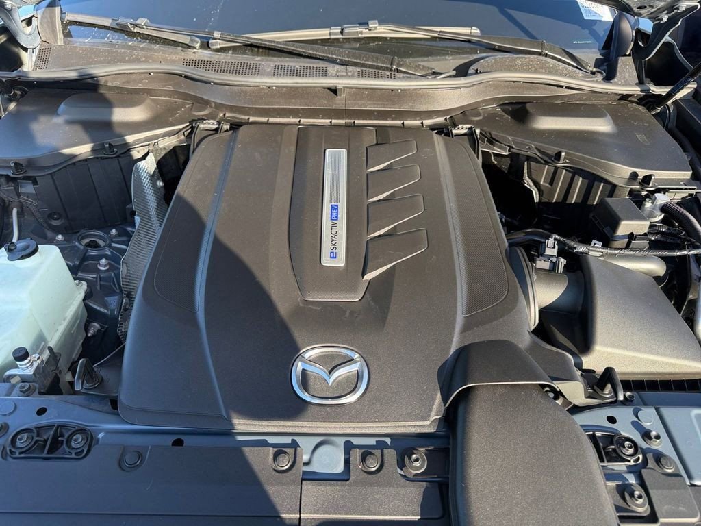 Used 2025 MAZDA CX-70 Plug-In Hybrid w/ Premium Plus image 37
