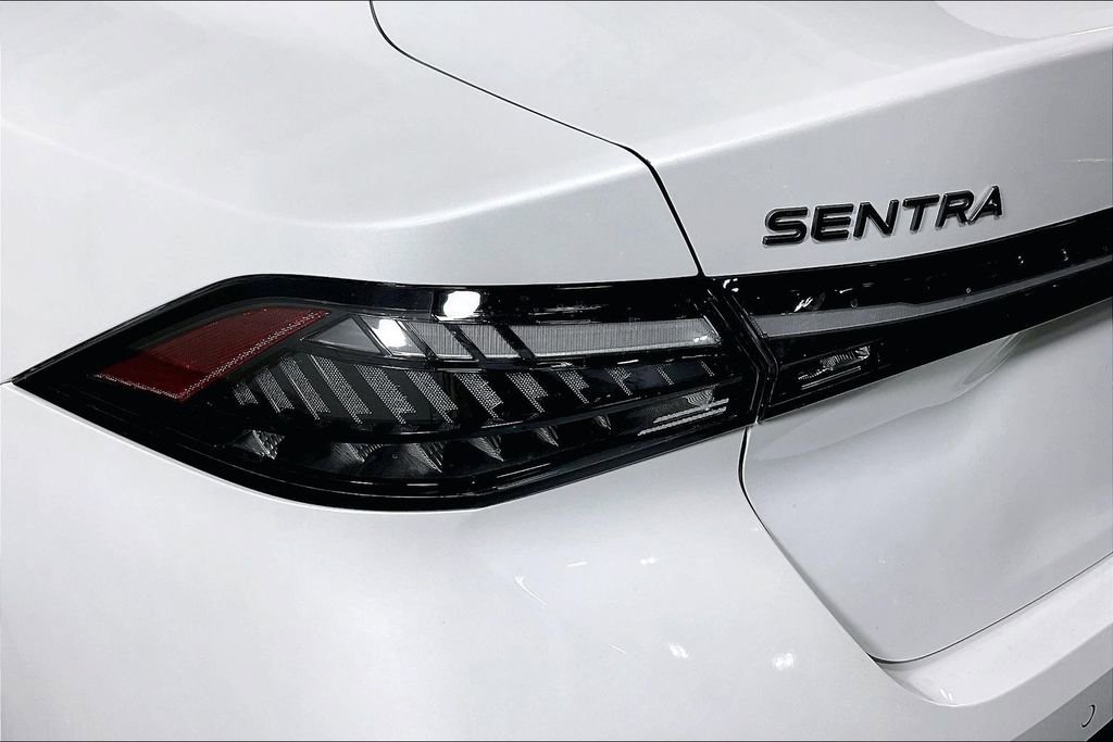 New 2026 Nissan Sentra SL w/ Floor Mat Package image 37