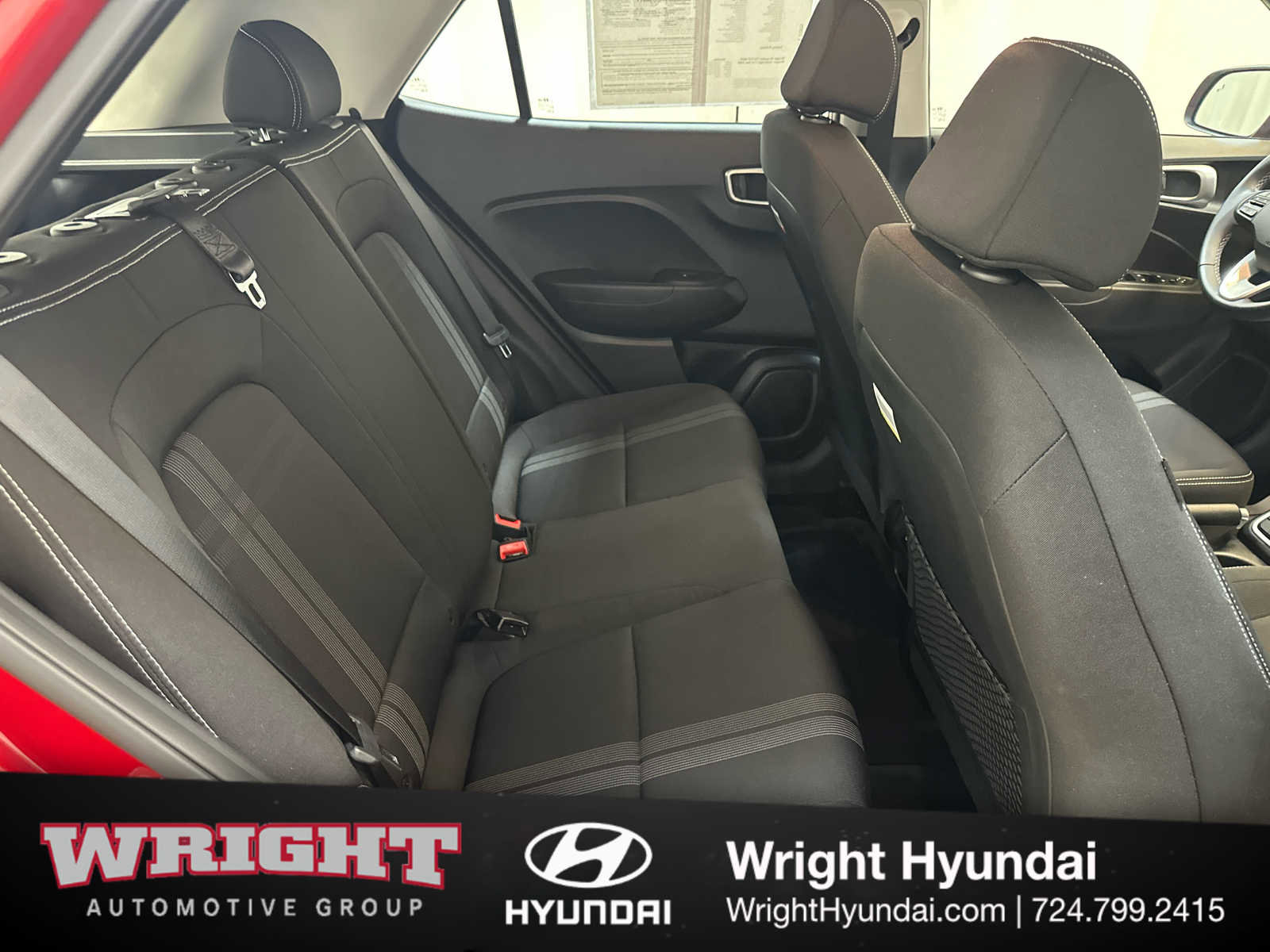 Certified 2025 Hyundai Venue SEL image 16