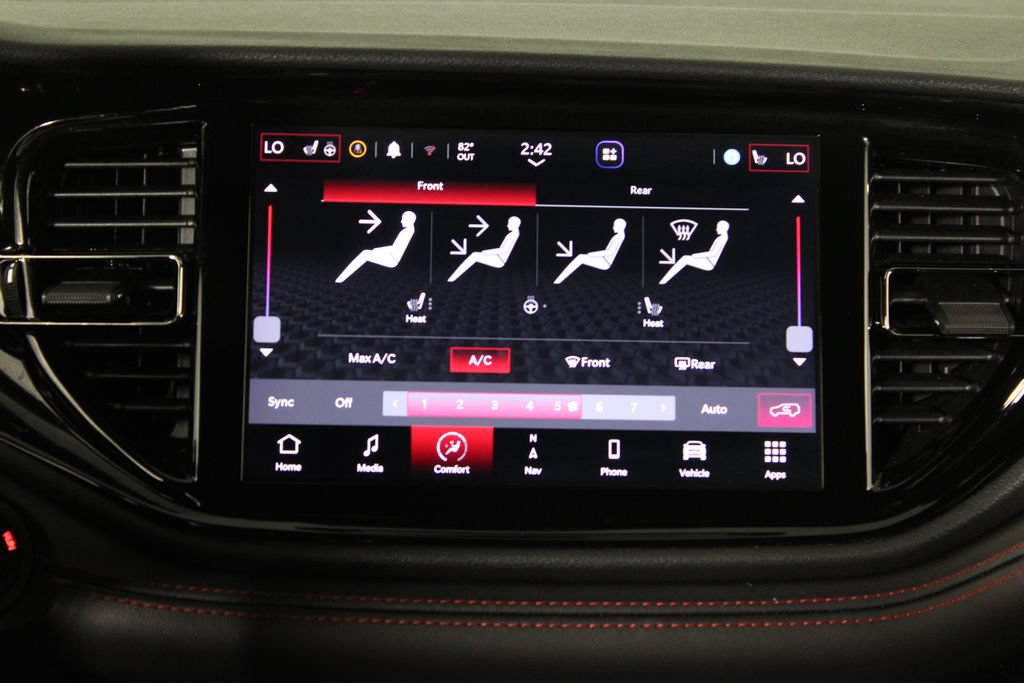 Used 2025 Dodge Durango GT w/ Blacktop Package RWD image 7
