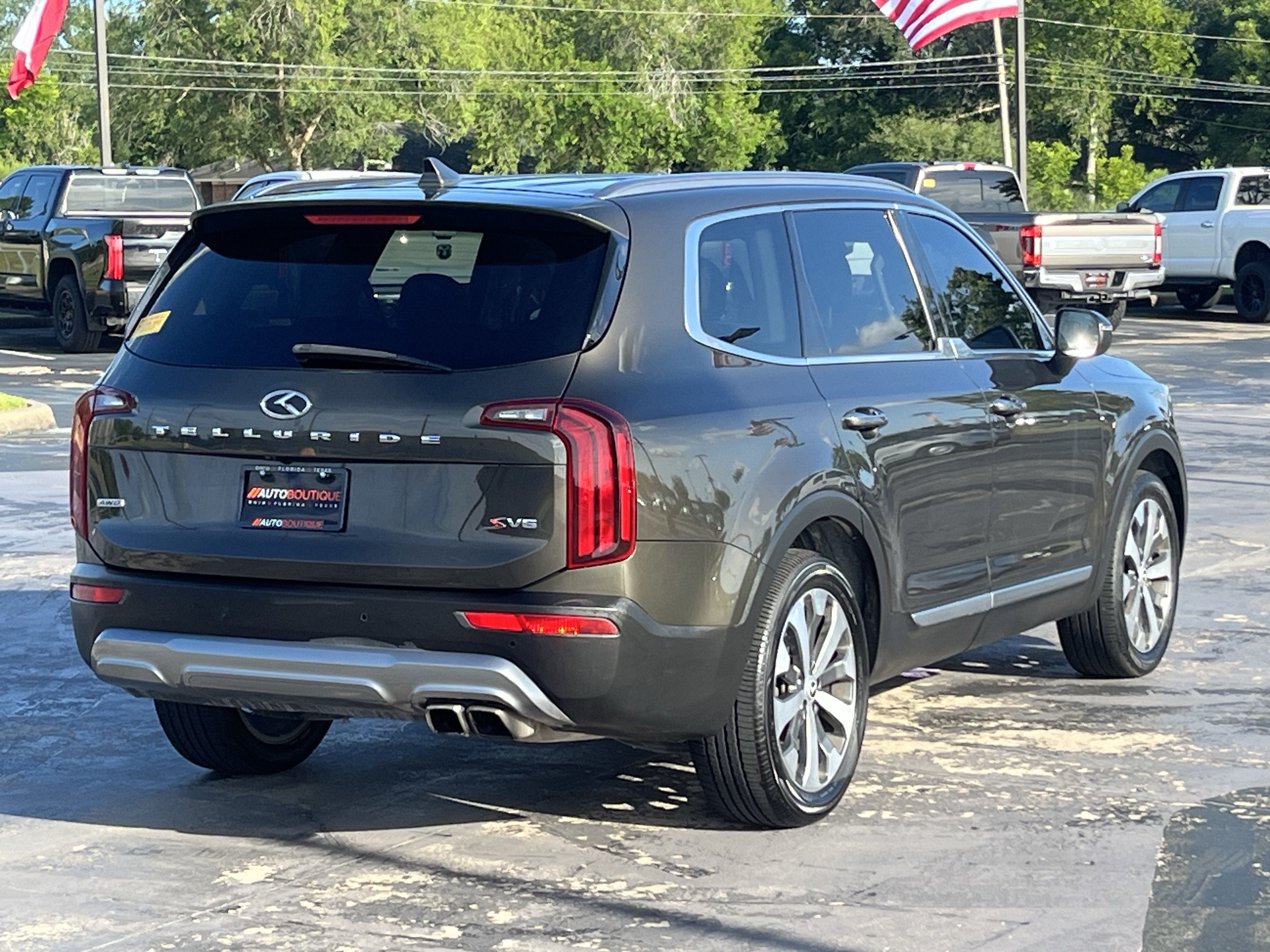 Used 2021 Kia Telluride S AWD/4WD image 9