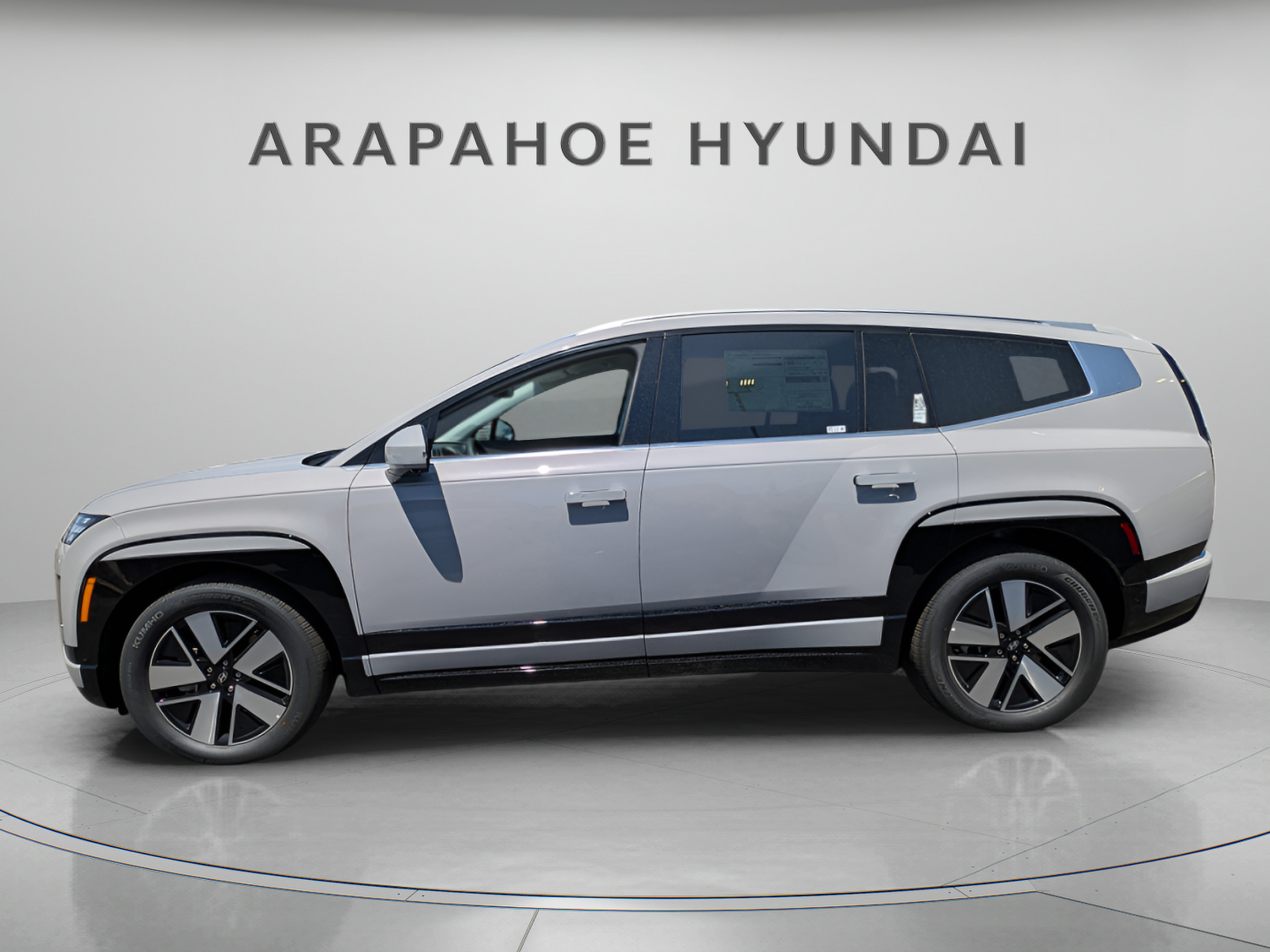 New 2026 Hyundai Ioniq 9 SEL AWD/4WD image 2
