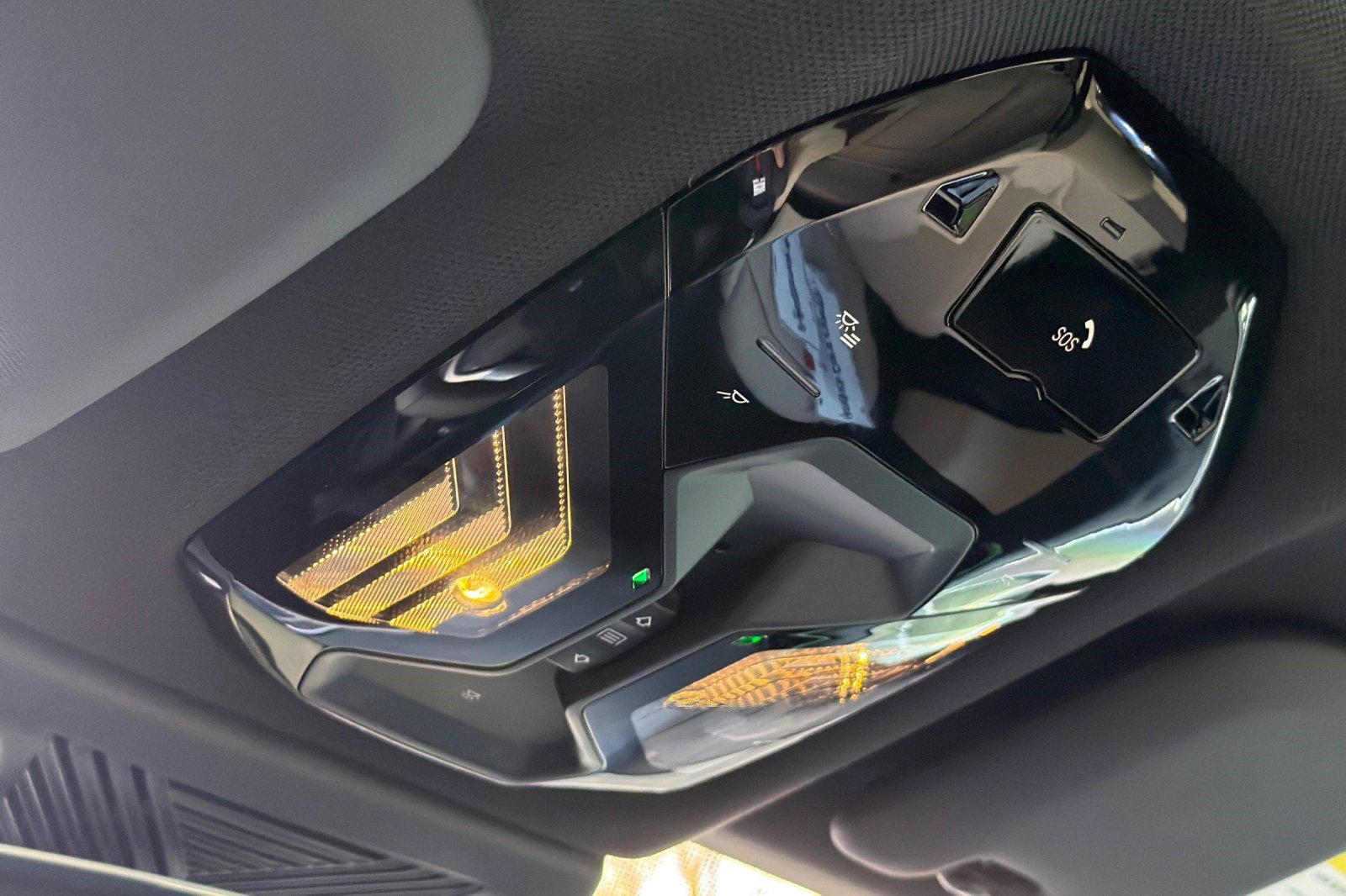 Used 2025 BMW X3 xDrive30i w/ Convenience Package image 23