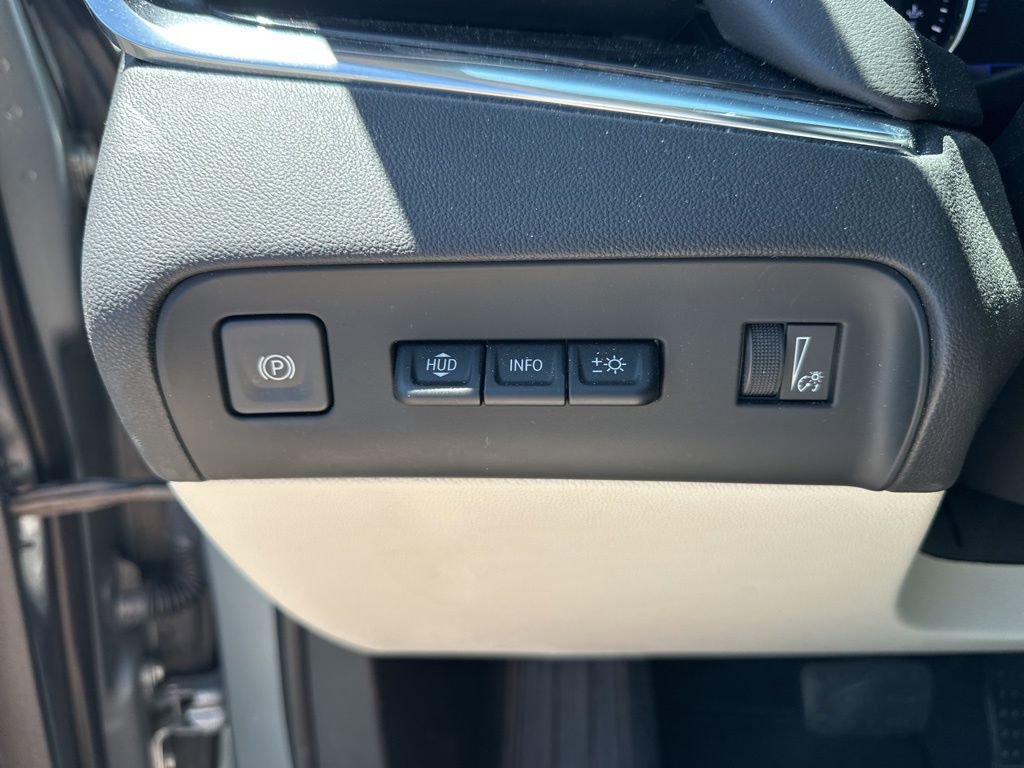 Used 2023 Buick Enclave Premium w/ Experience Buick Package AWD/4WD image 19
