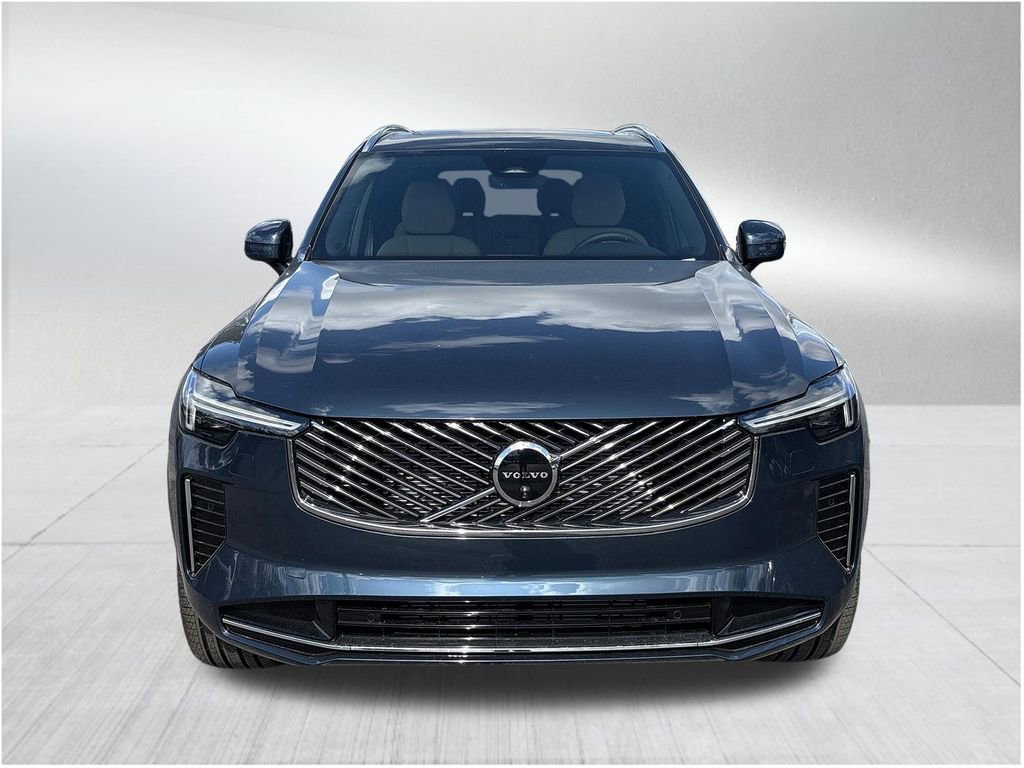 New 2026 Volvo XC90 B6 Plus image 2
