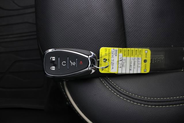 Used 2023 Chevrolet Traverse Premier image 10