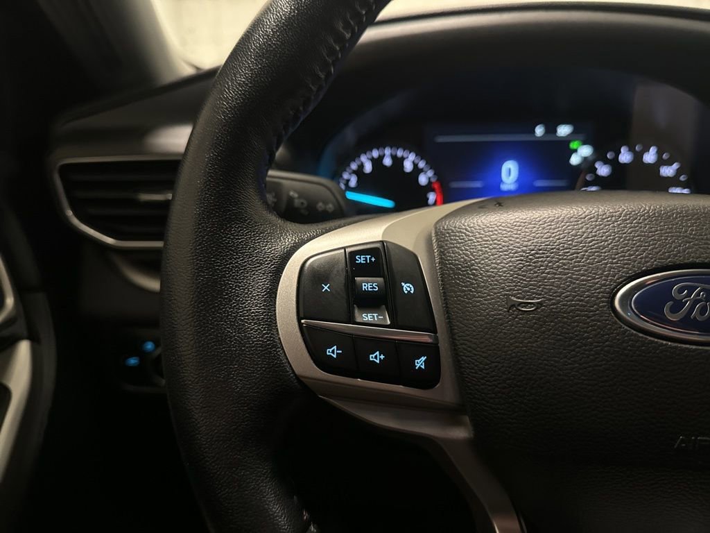 Used 2023 Ford Explorer XLT w/ Equipment Group 202A image 24